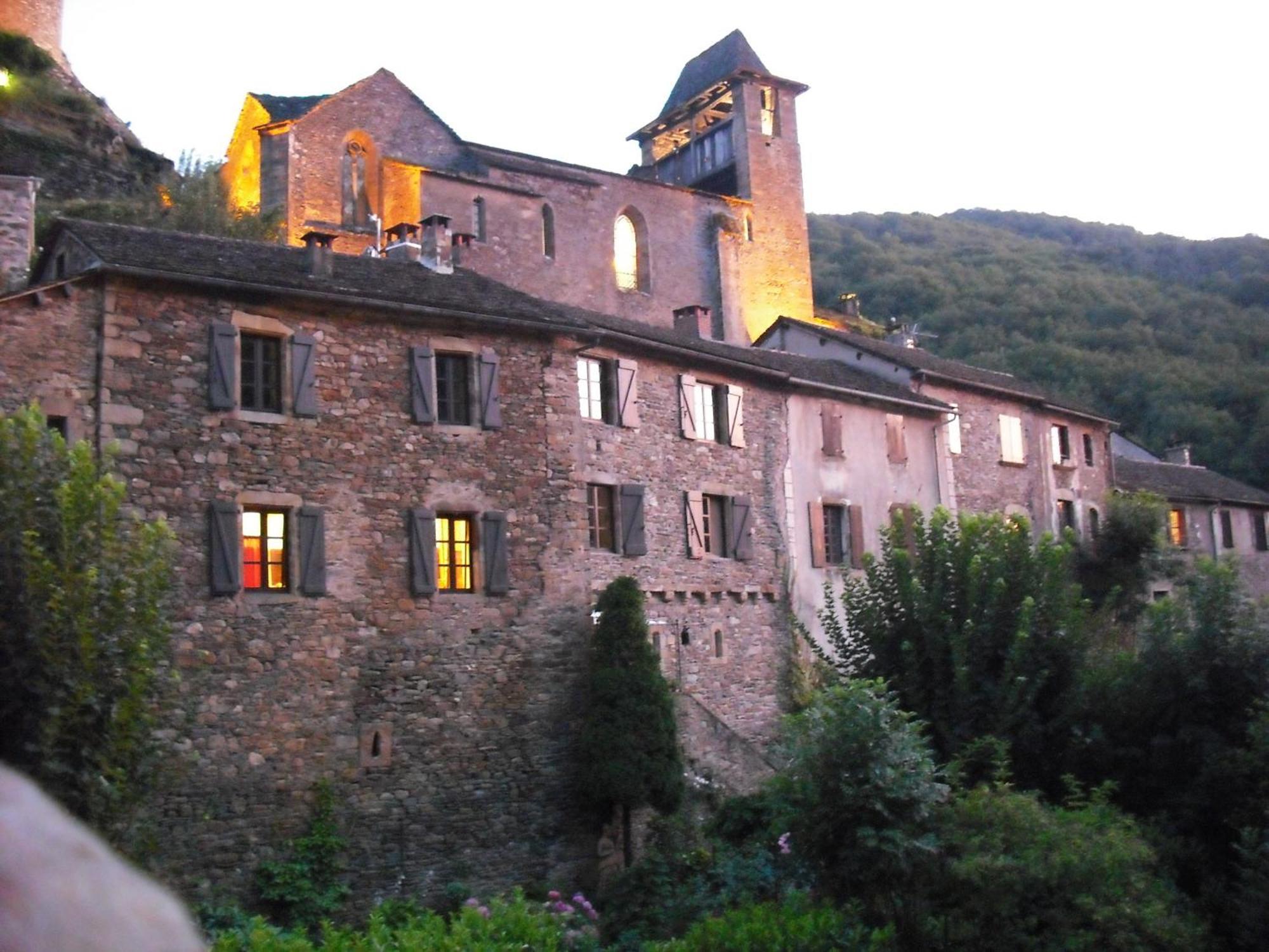 Domaine Du Vern Saint-Affrique Exterior foto